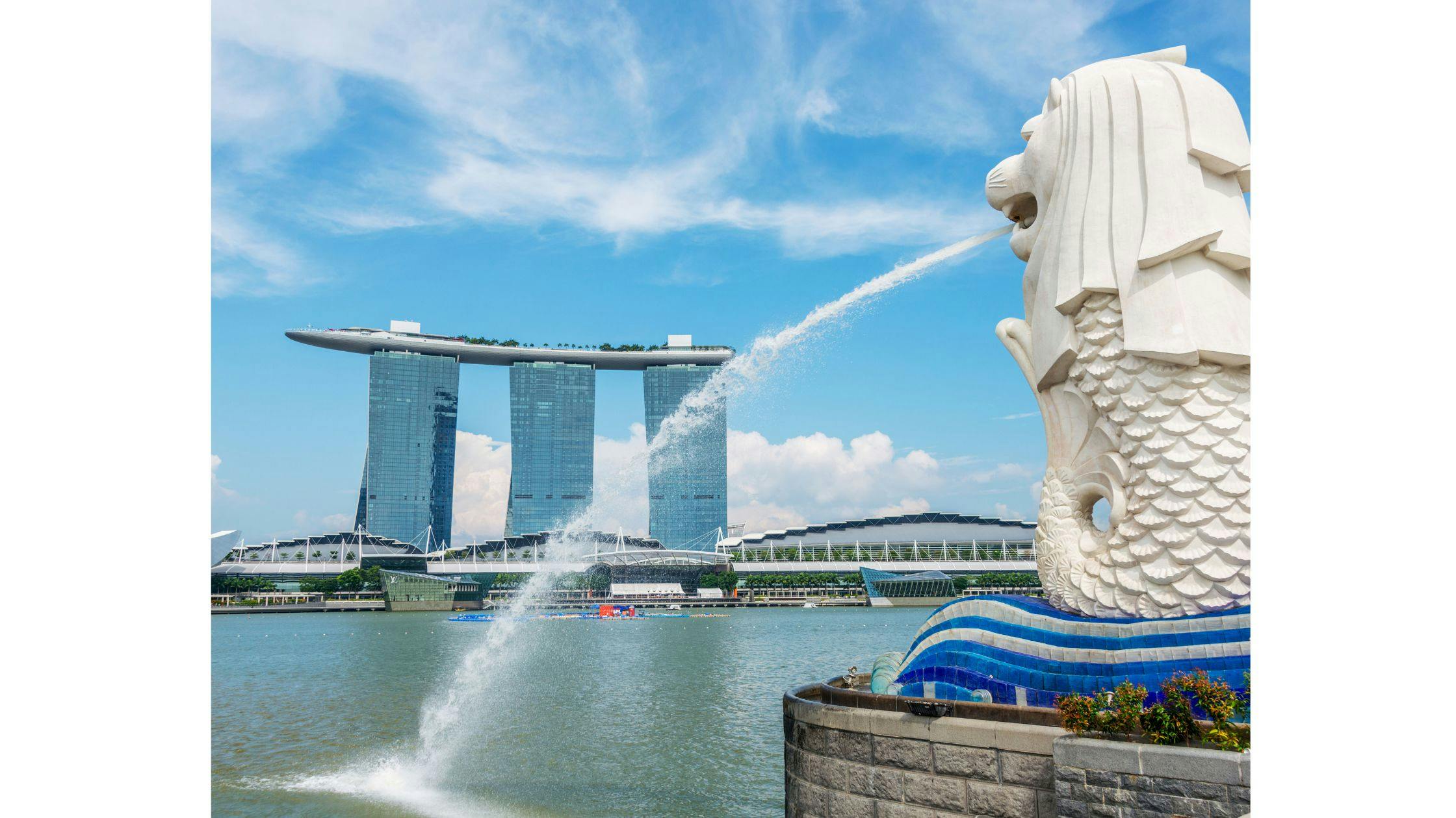 Merlion Park – Singapore's Iconic Waterfront Landmark